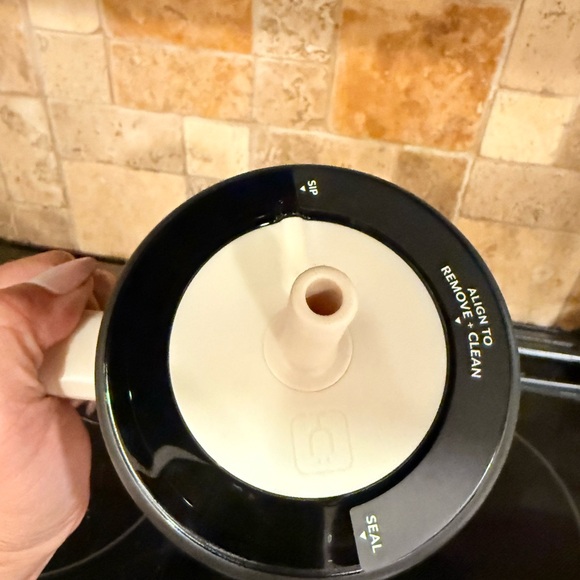 BRÜMATE 40 OZ. ERA STRAW TUMBLER WATER BOTTLE - Picture 2 of 3